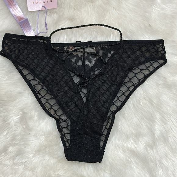 Savage x Fenty Black Cut Out Back Sheer Panty🌺 - Picture 3 of 8